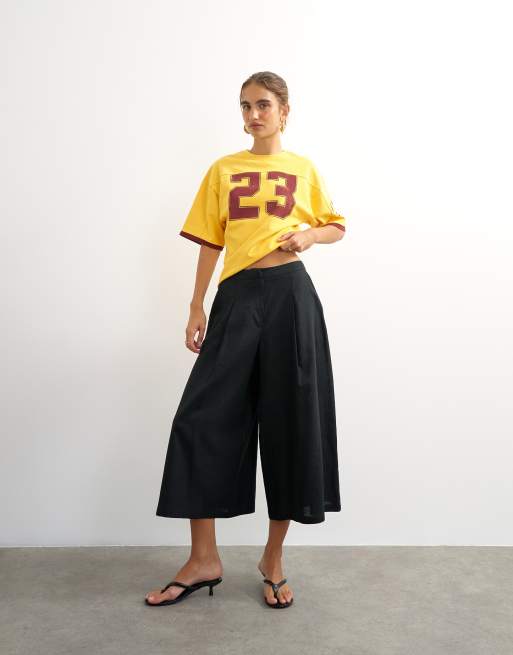 Topshop '23' graphic shrunken tee in orange, 2 of 4