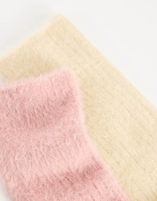 Topshop 2pk cosy fluffy socks in pink and off white, 2 of 3