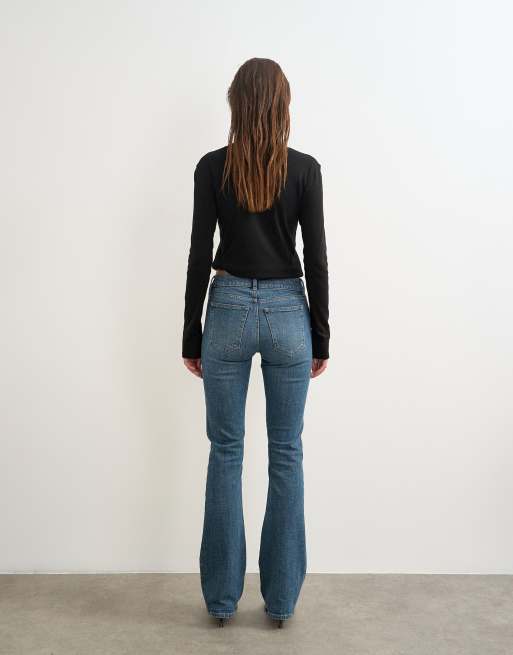 Topshop 90'er bootcut low rise-jeans i mørkeblå, 2 af 5