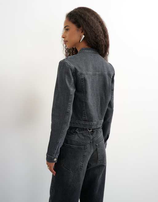 Topshop 90s fitted jacked in washed black , 2 of 4