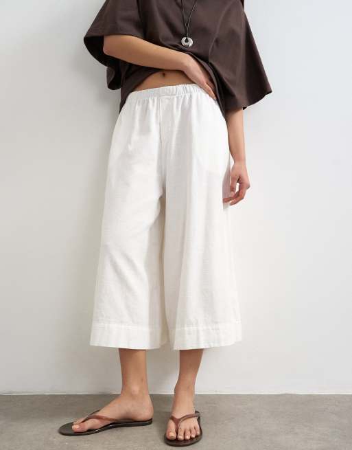 Topshop A-line culotte pants in white, 2 of 5