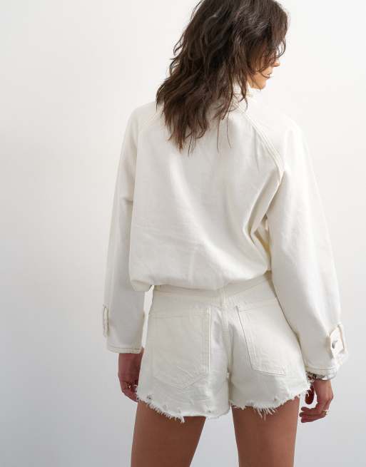 Topshop – A-Linien-Jeansshorts in Weiß mit Zierrissen, 4 von 5