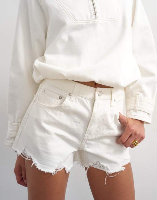 Topshop – A-Linien-Jeansshorts in Weiß mit Zierrissen, 5 von 5