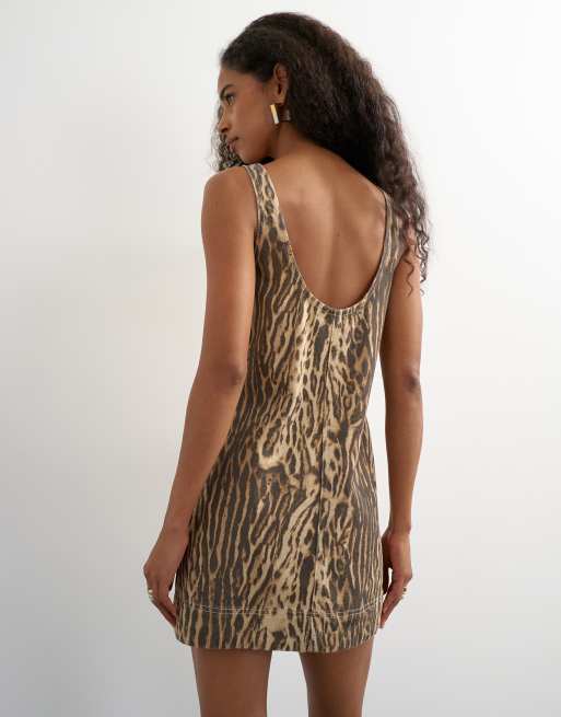 Topshop A-Linien-Minikleid mit U-Ausschnitt und Leopardenmuster, 3 von 4