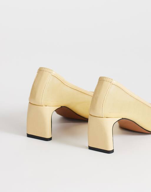 Topshop Abbigail mesh mid heeled court shoe in buttermilk, 3 of 4