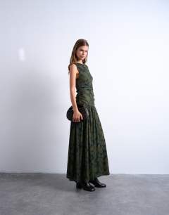 Abstract print dropped waist maxi dress in green