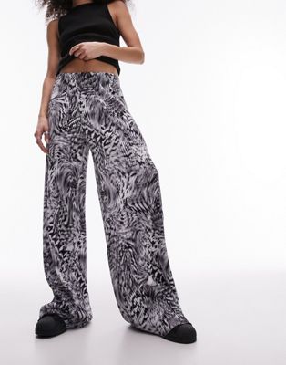 Topshop abstract printed plisse trouser in mono