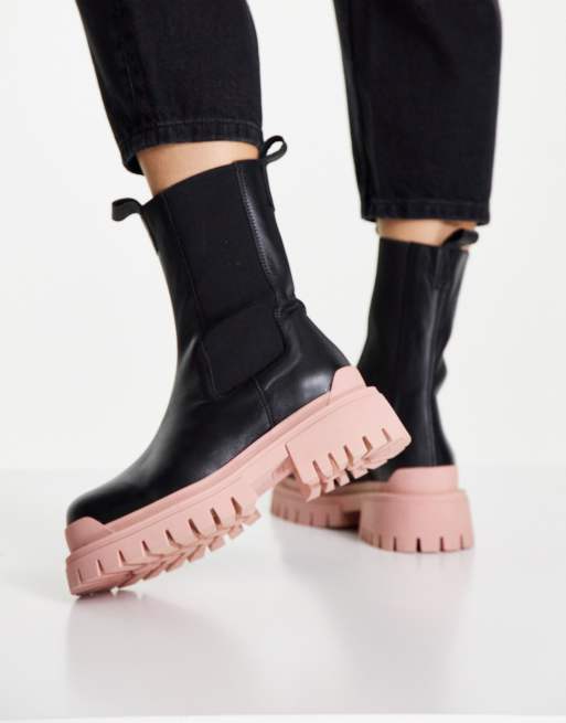 Topshop Ace leather chunky chelsea boots in black and peach, 3 of 4