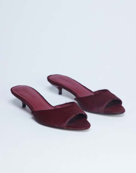 Topshop – Alba – Peeptoe-Mules aus Echtleder in Rot mit Ponyhaar-Textur und Kitten-Absatz - view 1