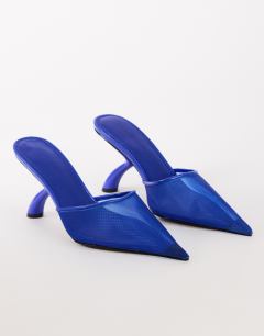 Model wearing Alessio angular heel pointed court shoe in cobalt mesh