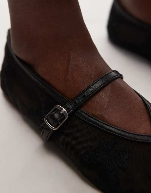 Topshop Alex embroidered flower ballet shoes in black, 3 of 4