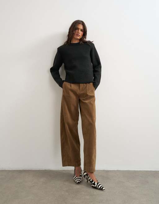 Topshop All-Needle-Strickpullover mit Schulterpolstern in Schwarz, 3 von 4