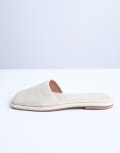 [Topshop] Topshop Almina real leather square toe mules in off white 38 Off white