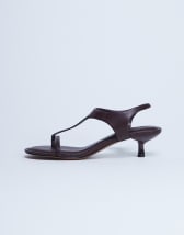 Topshop Amber toe thong mid heel in burgundy