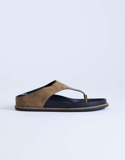 Topshop – Angela – Flache Sandalen in Taupe mit Zehensteg und Fußbett - view 1