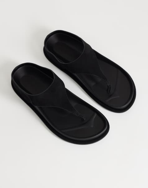 Topshop - Angela - Sorte flade sandaler med tårem og formstøbt indvendig sål - view 1