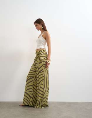 Animal plisse wrap scarf detail trousers in green