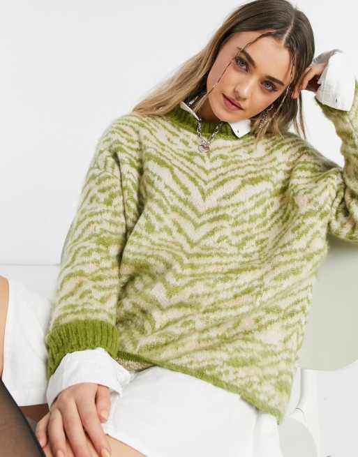 Green animal 2025 print jumper