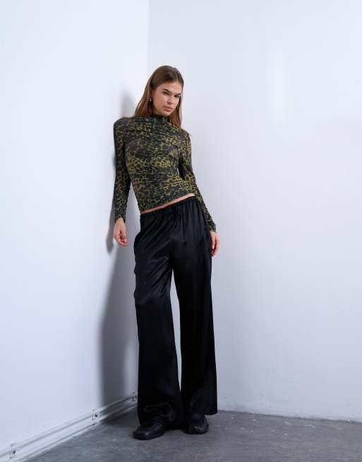 Topshop animal spot print ruched long sleeve top in black, 2 of 4