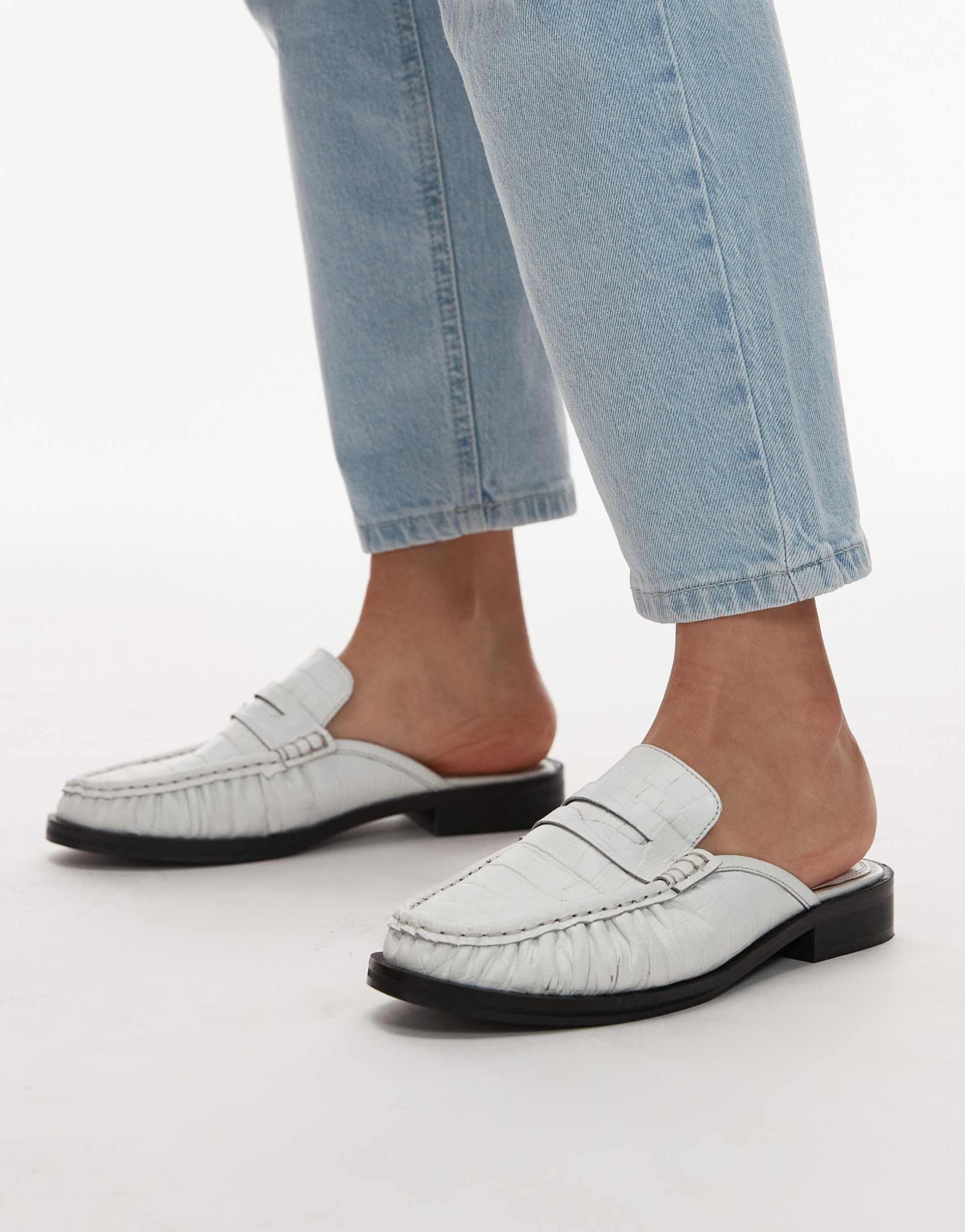 topshop anna leather flat shoe mules in white