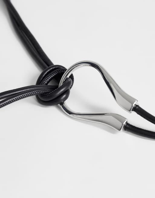 Topshop Annie - cinturón con cierre de hebilla en negro y plateado, 2 de 3