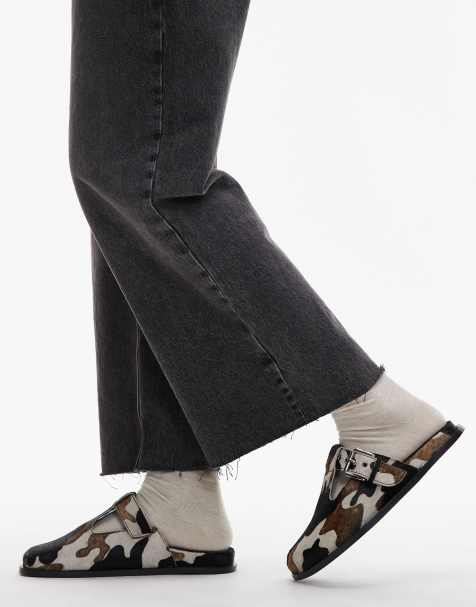 Topshop - Annie - Leren klompen met gesp in ponyhaar - view 1