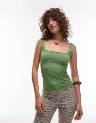 Topshop - Anschmiegsames Jersey-Camisole in Grün mit eckigem Ausschnitt