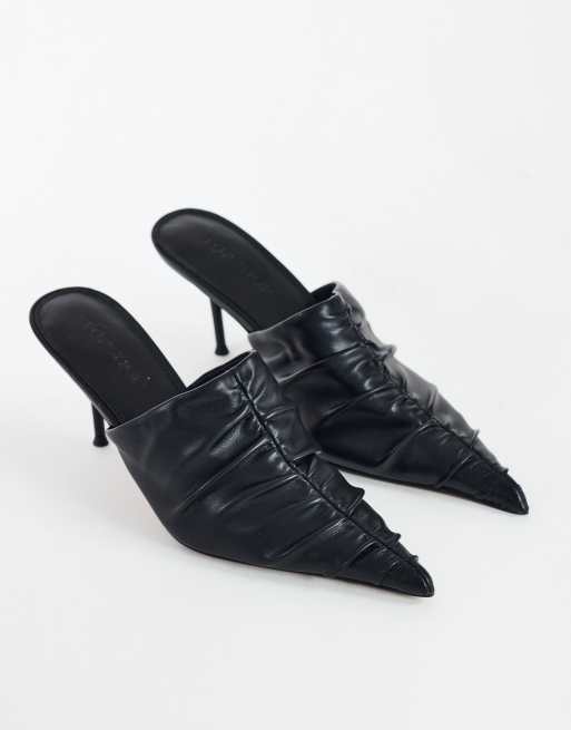 Topshop Ansel ruched pointed mid heel court shoe in black, 2 of 4