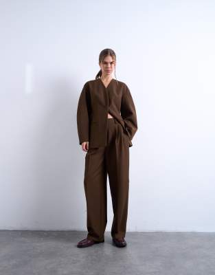 Thumbnail - Topshop - Anzughose in Braun mit doppeltem Faltendetail, Kombiteil-Brown