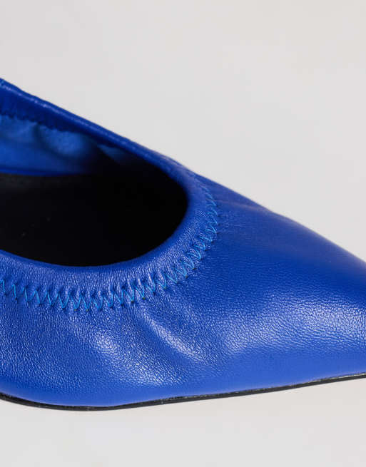 Topshop Arizona real leather ruched kitten heel shoes in cobalt, 3 of 4