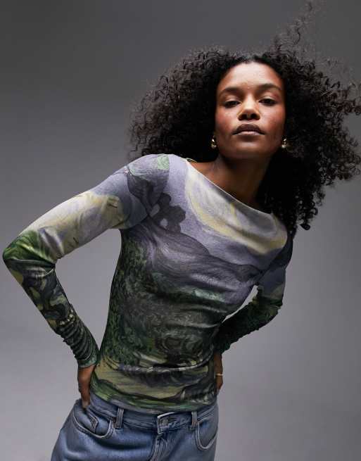 Topshop - Art Museum van Gogh - Top a maniche lunghe in rete multicolore con paesaggio e scollo a barchetta