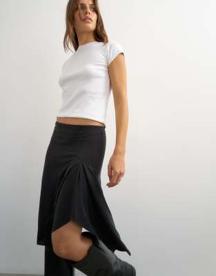 Black 4