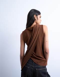 Asymmetric drape detail top in chocolate