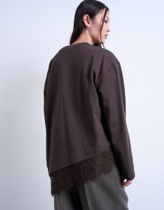 Model wearing Asymmetric lace trim oversized skater in chocolate