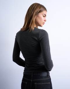 Model wearing Asymmetric neckline ruched long sleeve top in charcoal grey