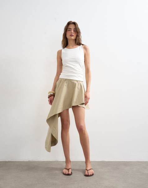 Topshop – Asymmetrischer Minirock in Steinbeige - view 1