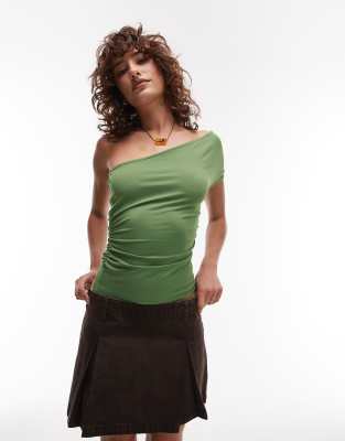 Topshop - Asymmetrisches, gerafftes Top in Grün mit One-Shoulder-Träger