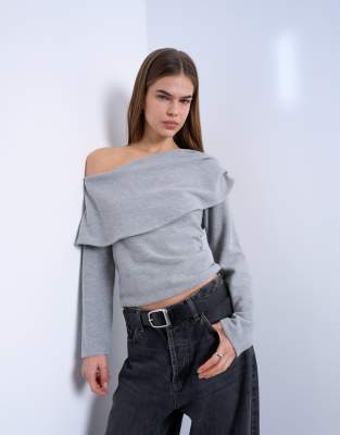 Topshop - Asymmetrisches, langärmliges Oberteil in meliertem Dunkelgrau mit Carmen-Ausschnitt und Drapierung