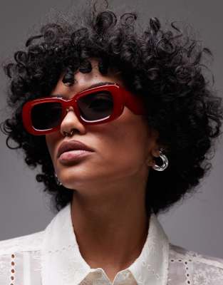 Topshop - Athens - Rechteckige Sonnenbrille in milchigem Orange