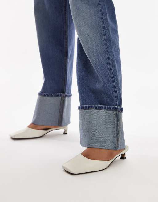 Topshop – Audrey – Mule na średnim obcasie, z kwadratowymi noskami, ze skóry premium w kolorze złamanej bieli