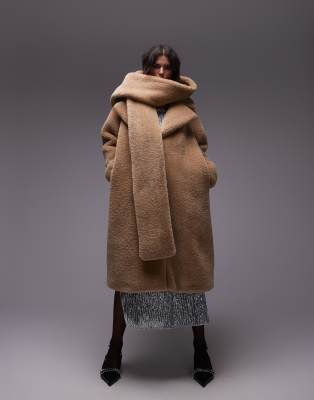 Topshop - Auffälliger Super-Oversize-Mantel aus Teddyfell in Braun mit Kapuzenschal