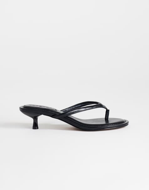 Topshop – Axel – Czarne sandały japonki na średnim obcasie - view 1