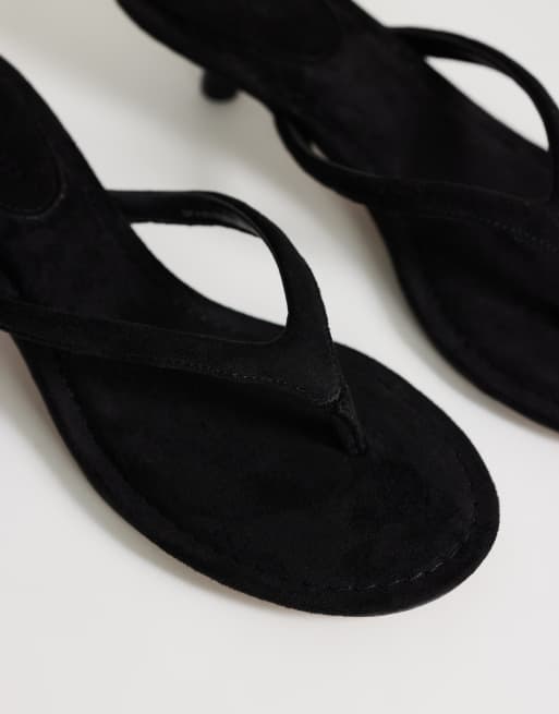 Topshop Axel toe thong mid heel sandal in black faux suede , 4 of 4