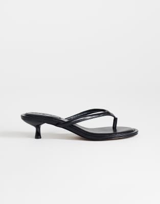  Axel toe thong mid heel sandal 