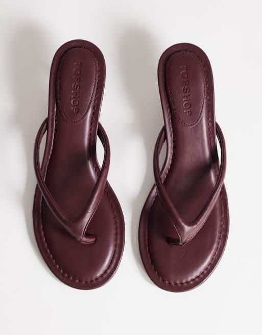 Topshop Axel toe thong mid heel sandals in aubergine, 3 of 4