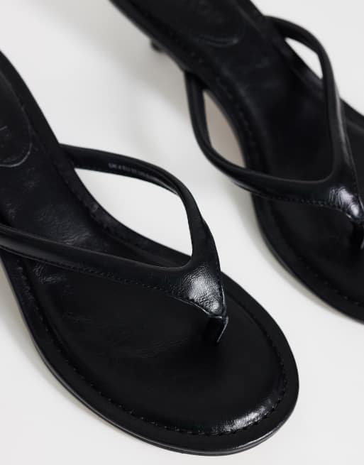 Topshop – Axel – Zehenstegsandalen in Schwarz mit mittelhohem Absatz, 3 von 4
