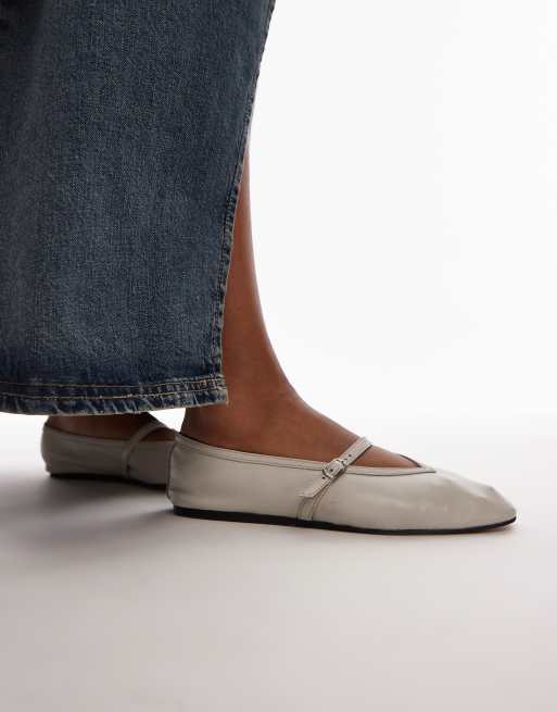 Topshop - Babette - Ballerina's van leer met v-detail in gebroken wit, 4 van 4