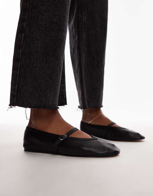 Topshop - Babette - Sorte ballerinaer med V-detalje i læder