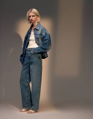 Topshop - Baggy-Jeans in extremem Mittelblau mit hohem Bund