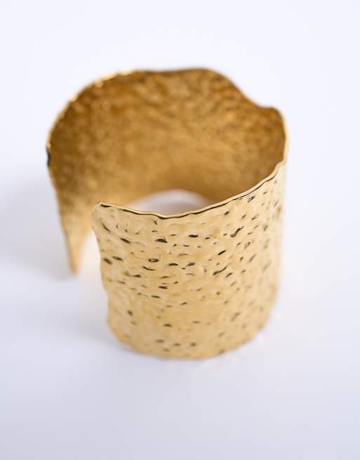 Topshop Bala stainless steel hammered cuff bracelet in gold tone, 3 of 3